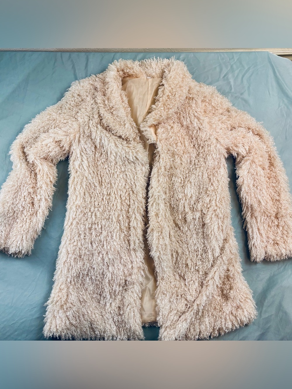 SheIn Cream Shaggy Faux Fur Coat Size S Mongolian Curly Shag Jacket Penny Lane